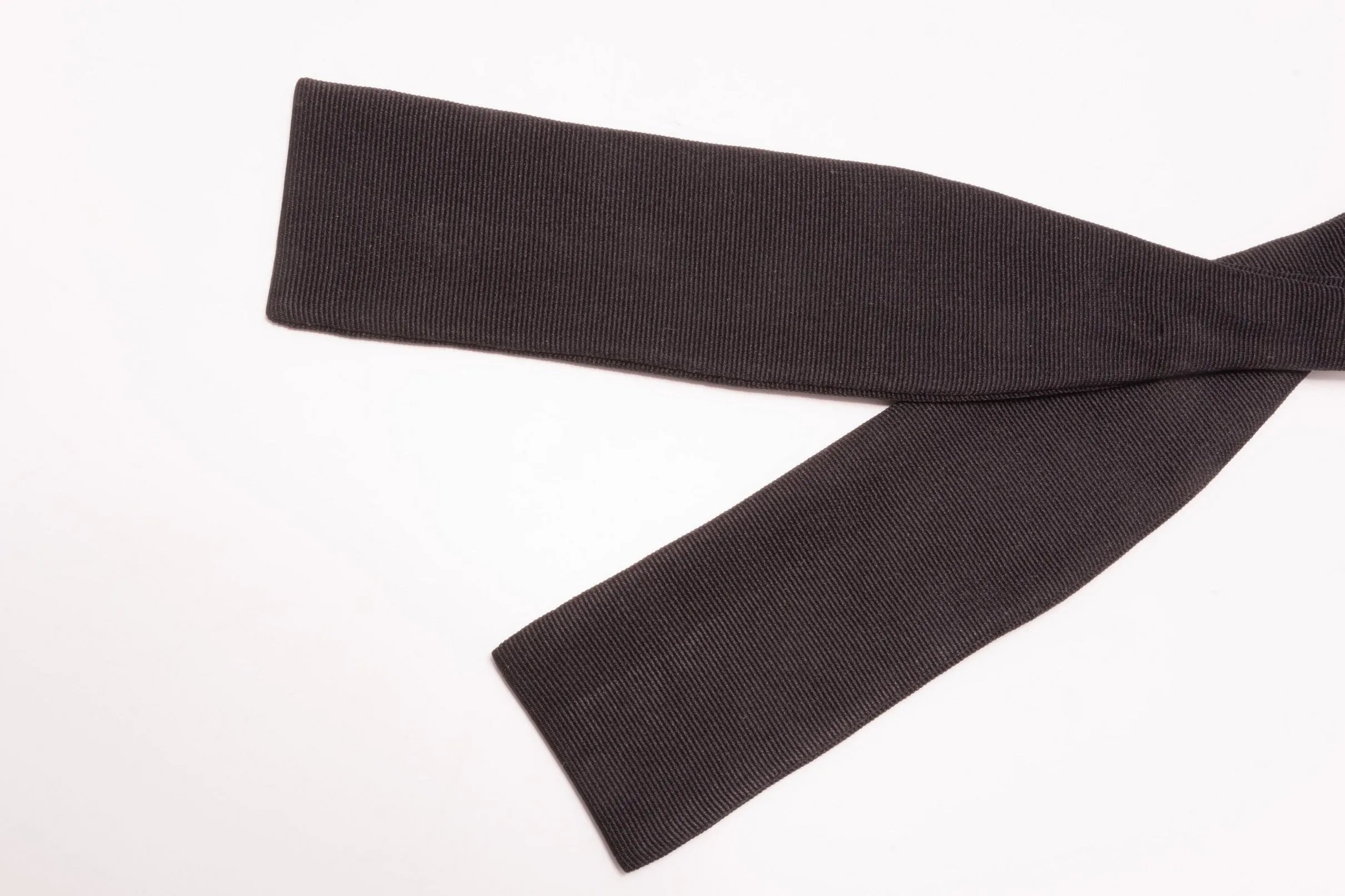 Black Batwing Silk Faille Grosgrain Bow Tie