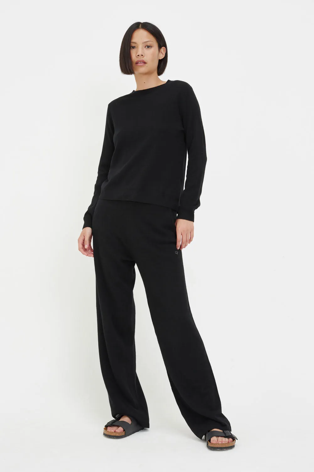 Black Cashmere Crew Sweater