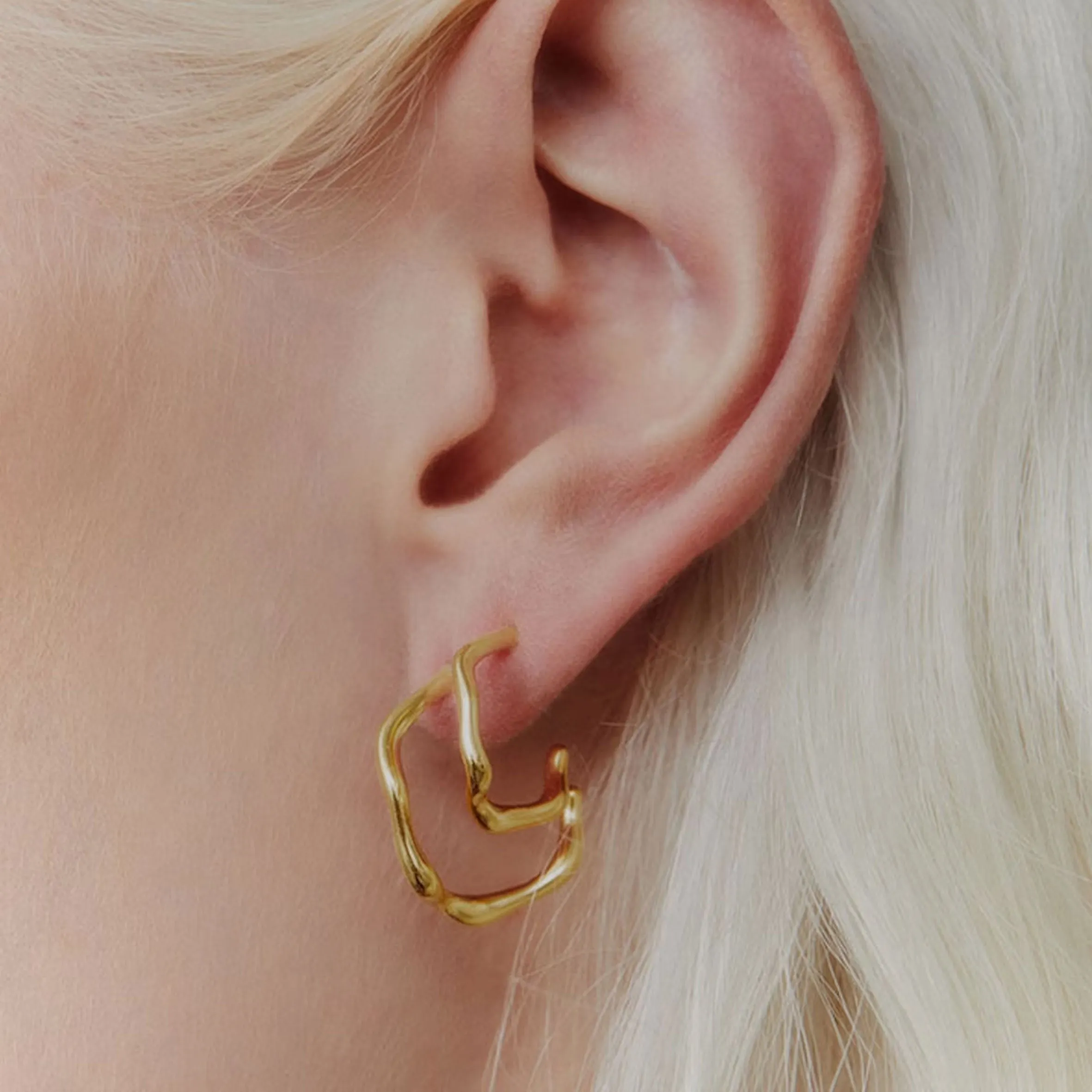 Branch Hoop, Gold