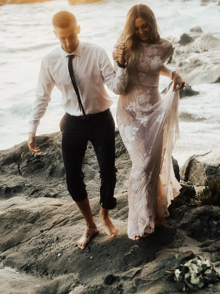 Charming Bateau Lace Wedding Gowns Long Sleeves A-line Wedding Dresses WD189