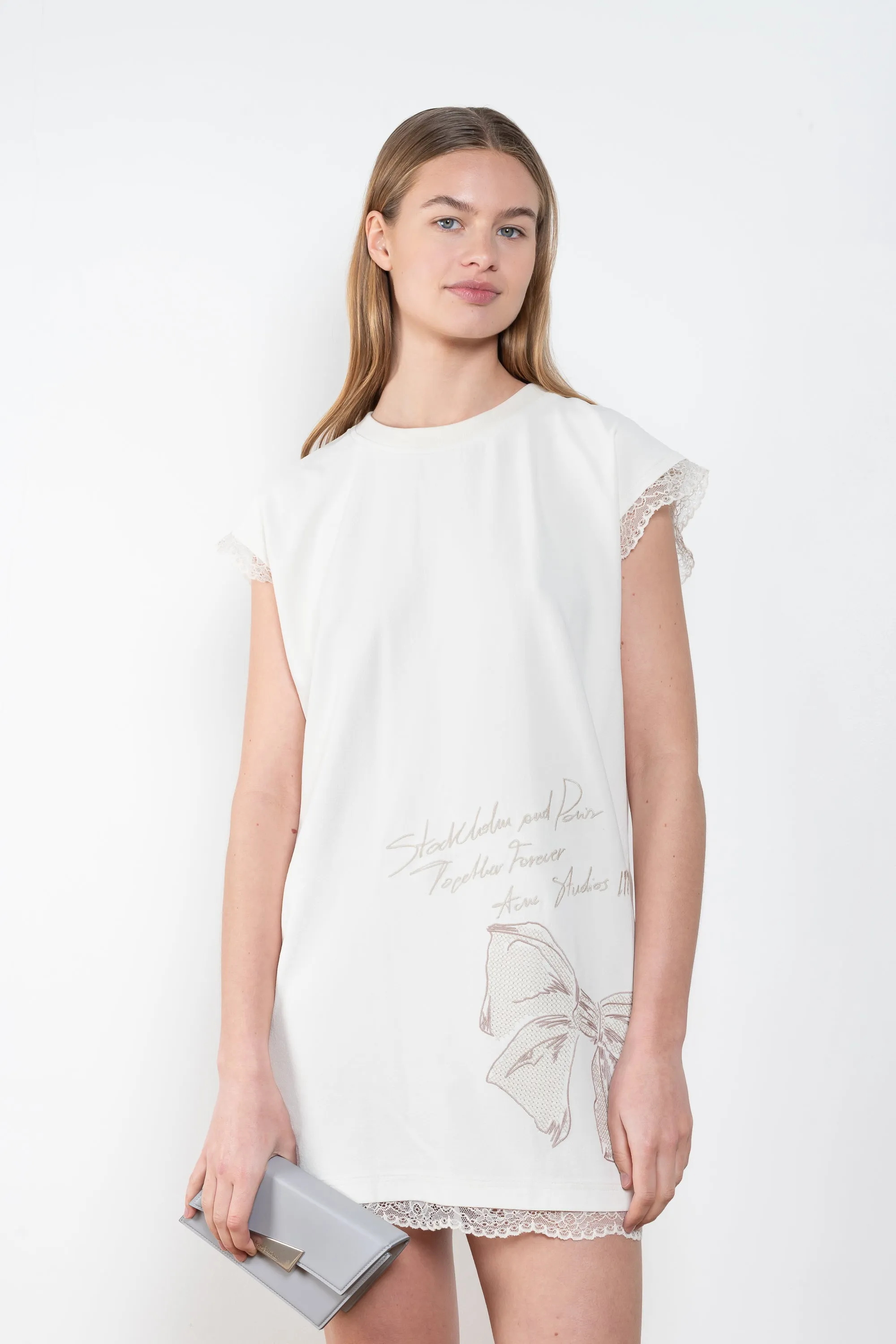 Embroidered Dress 885