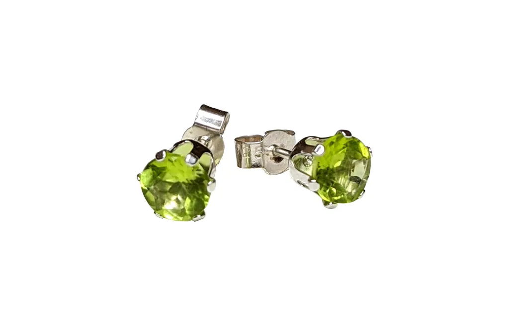Sterling Silver round Peridot studs