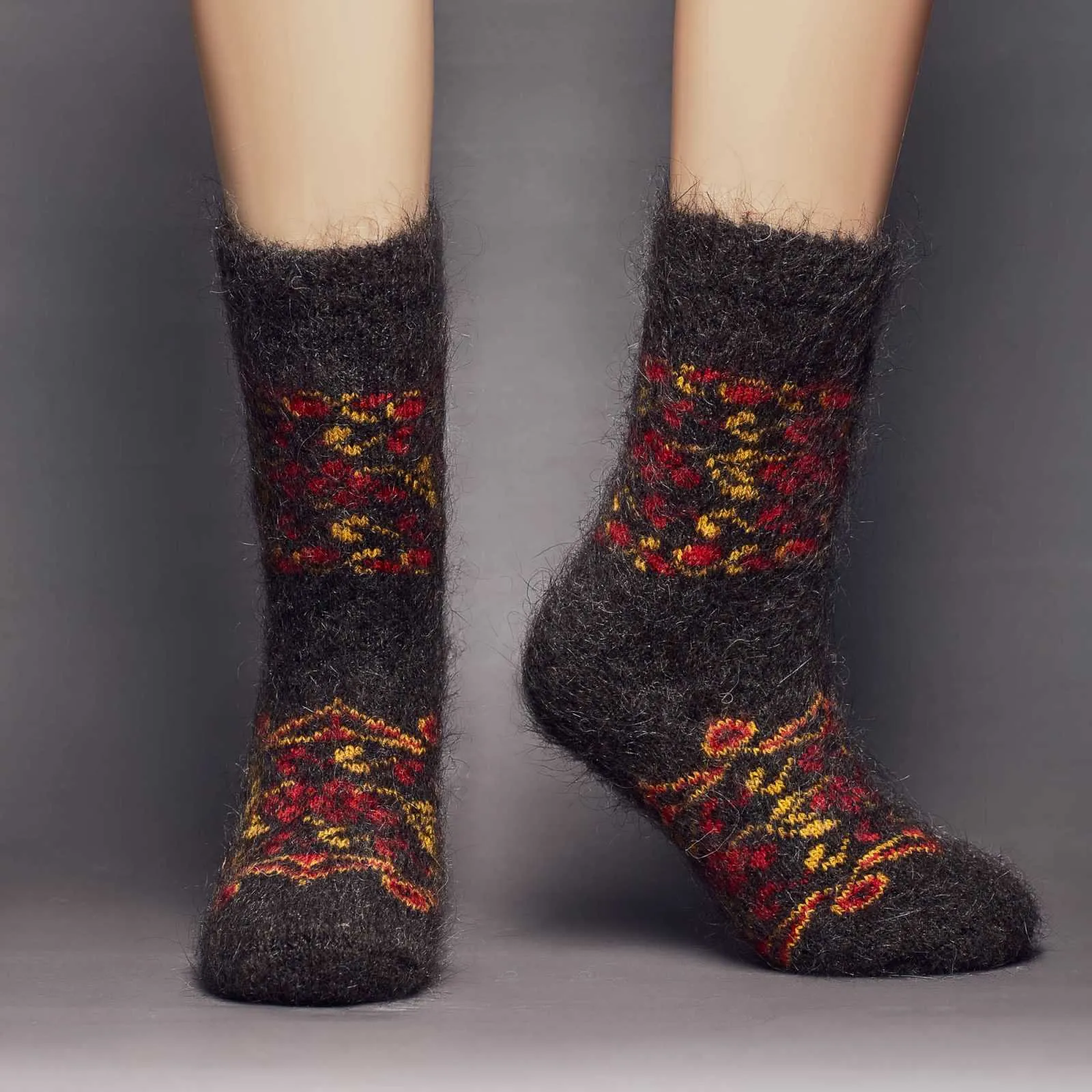 Unisex Old World Charm Goat Wool Thick Crew Socks