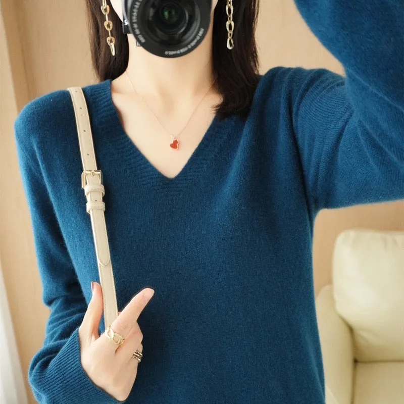 Women V-neck Slim Knitted Pullover