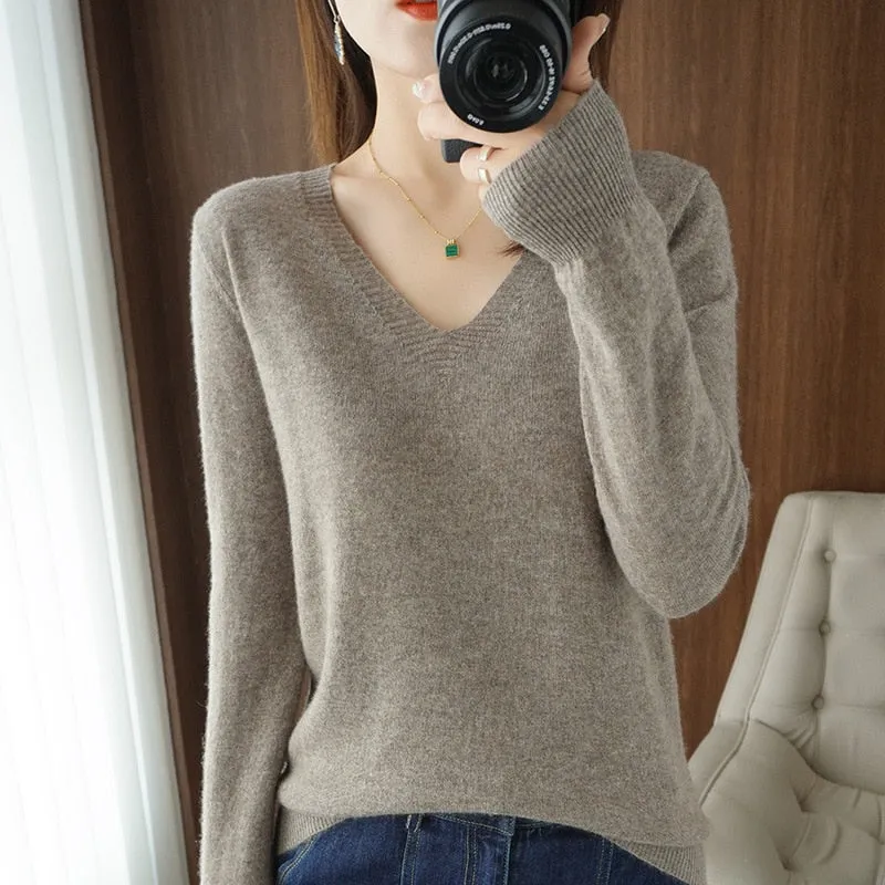 Women V-neck Slim Knitted Pullover