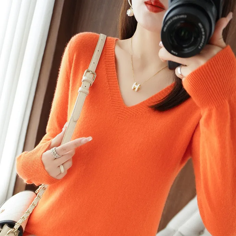Women V-neck Slim Knitted Pullover
