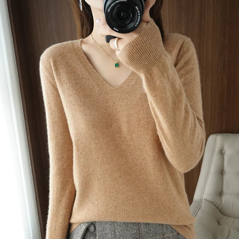 Women V-neck Slim Knitted Pullover