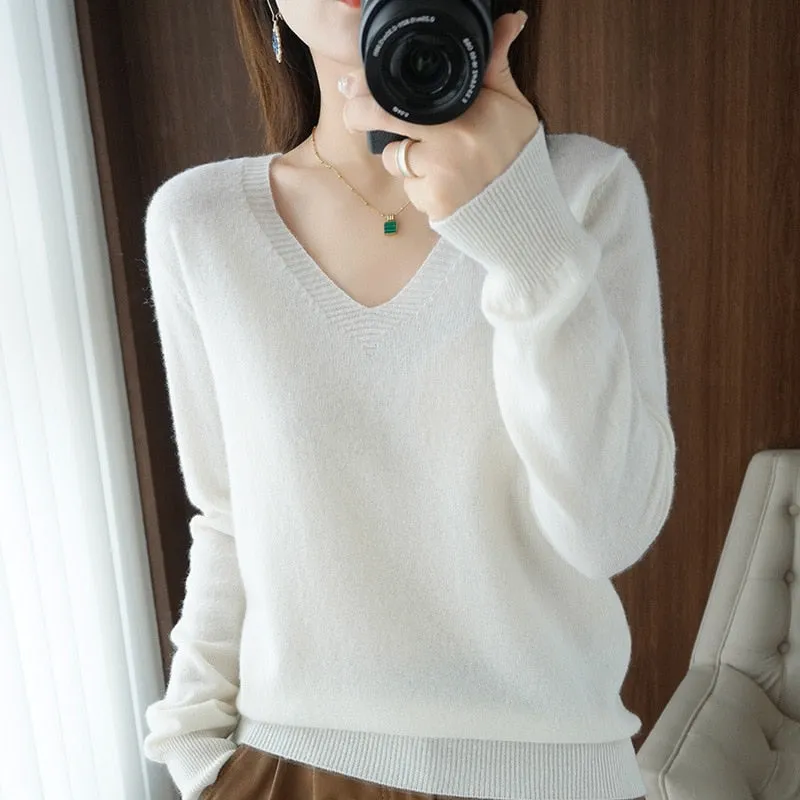 Women V-neck Slim Knitted Pullover